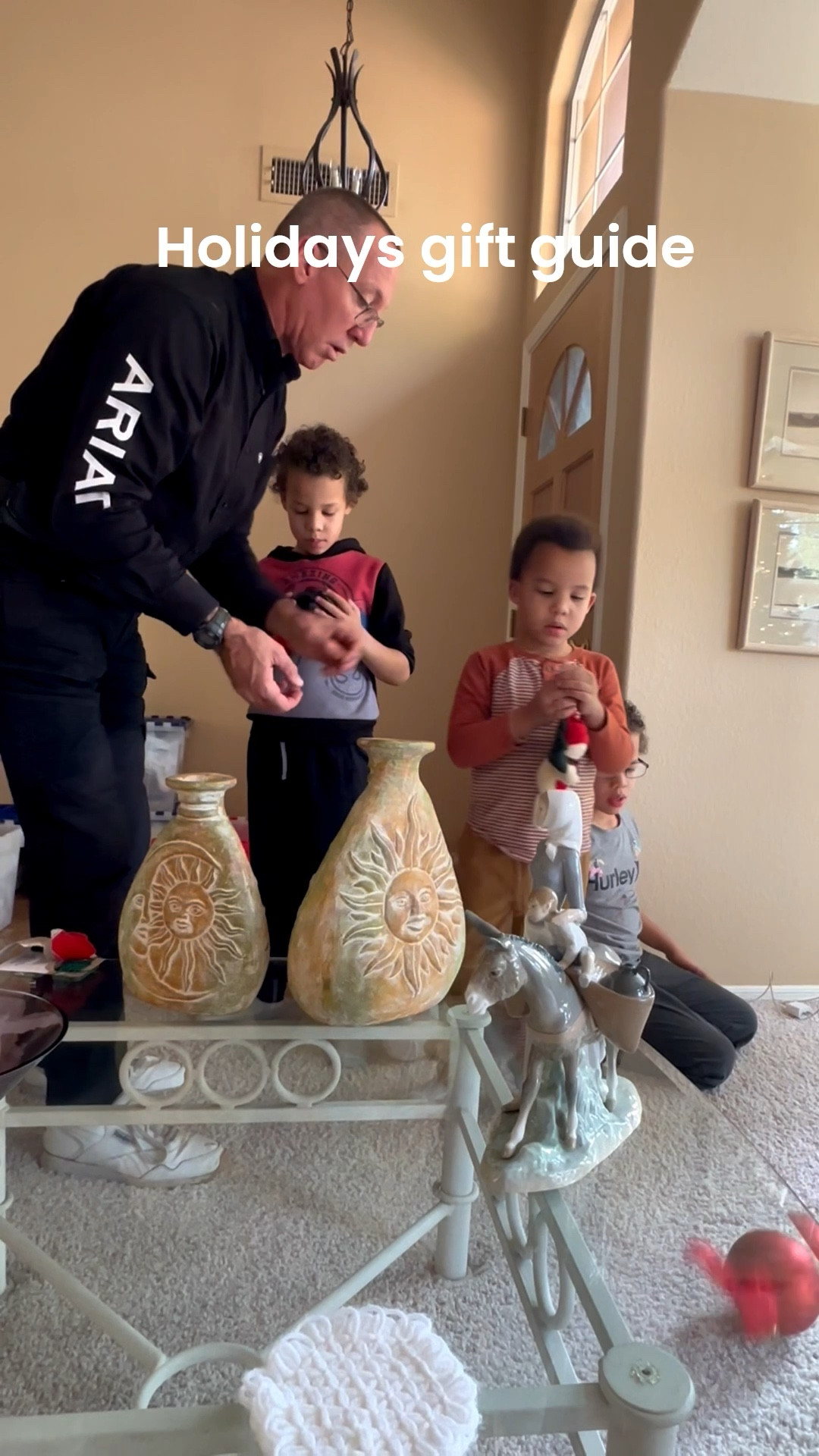 Holidays gift guide 

#LTKGiftGuide #LTKHoliday #LTKSeasonal