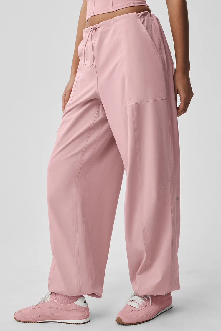 Low Rise Megastar Cargo Pant | Alo Yoga (US)