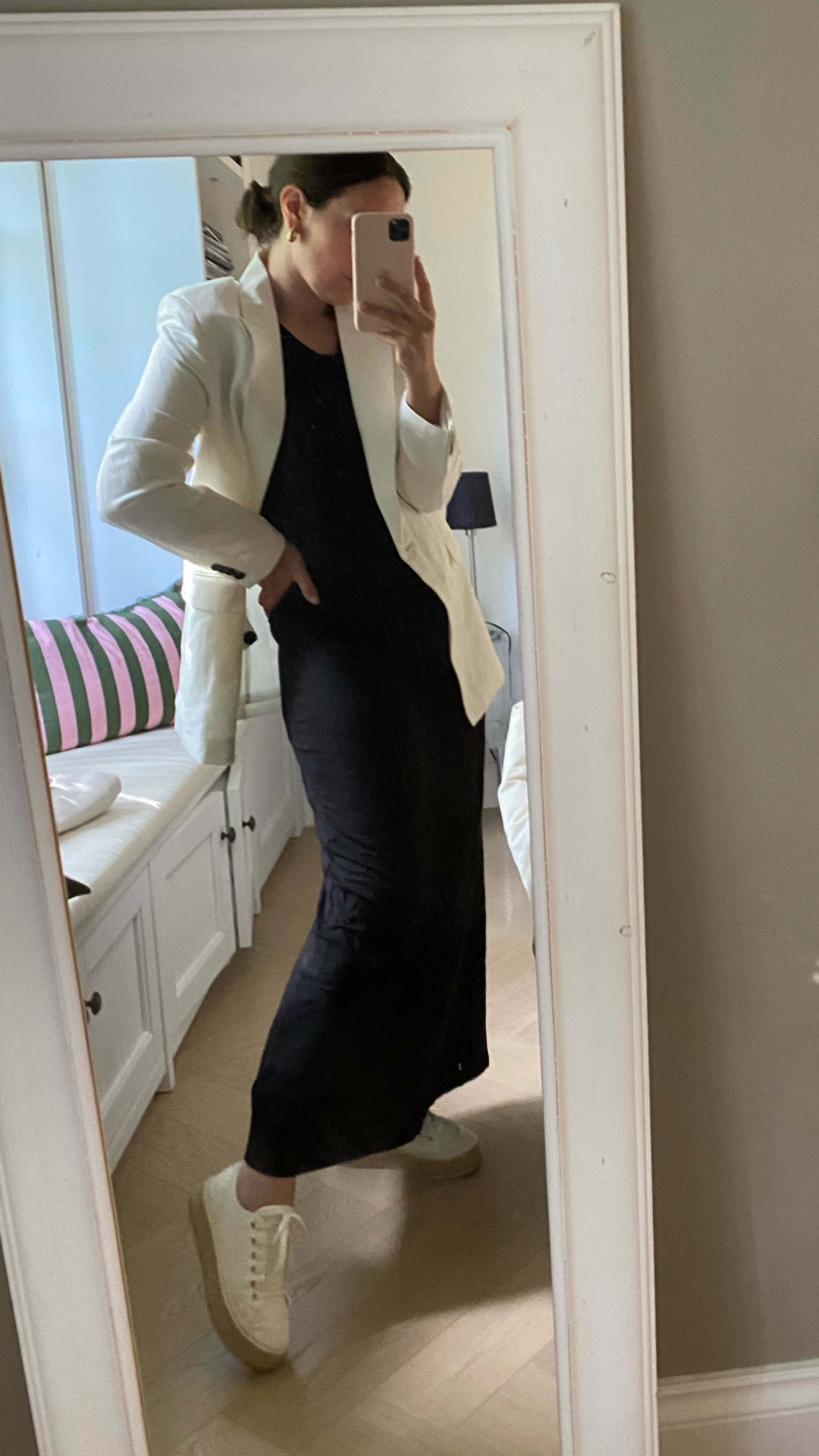 Black & White

#LTKeurope #LTKFind #LTKstyletip