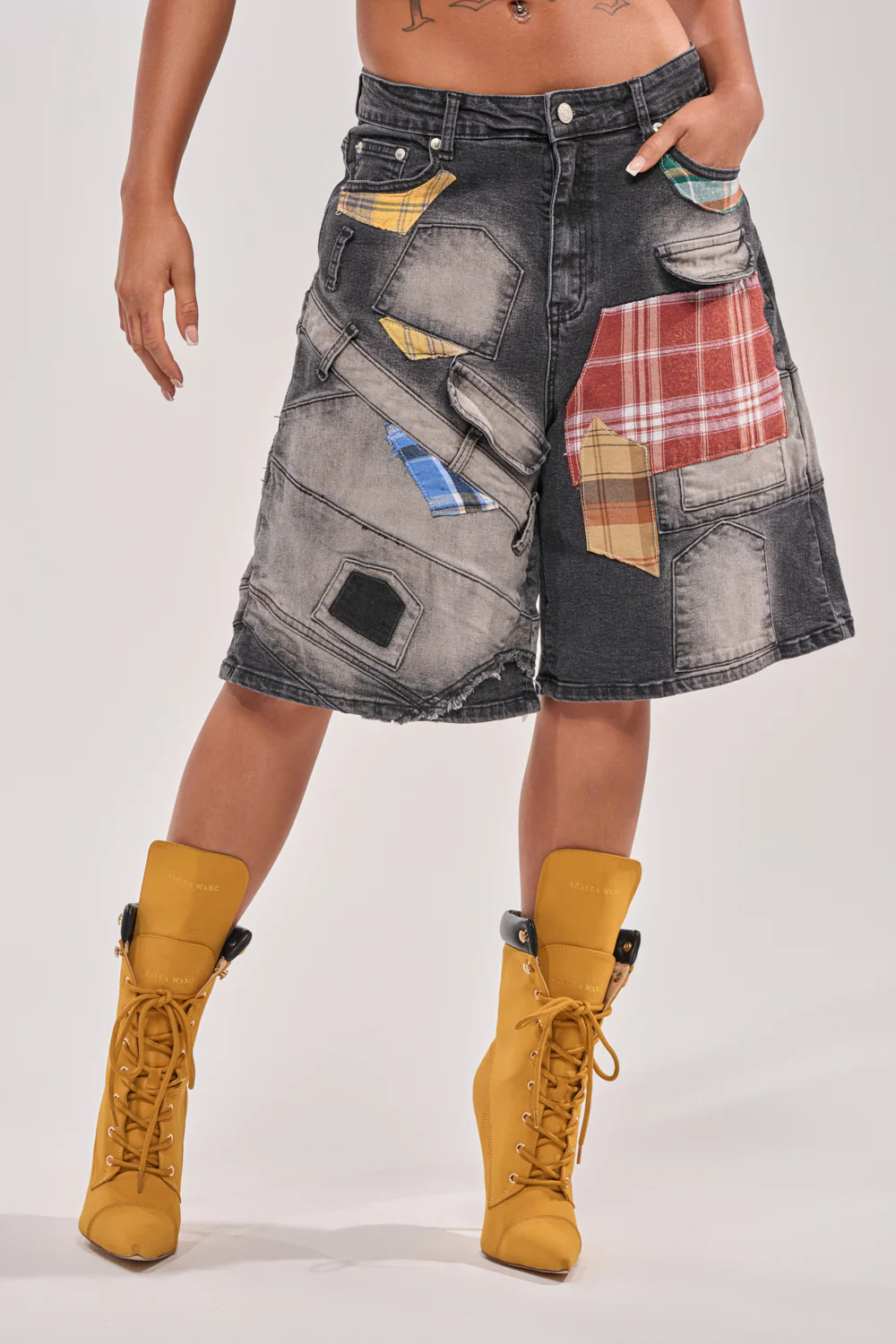 DREA MIXED PLAID BERMUDA SHORT | AKIRA