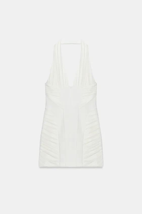 Vestito con collo halter e scollo a v. Dettaglio di tessuto drappeggiato. Fodera interna tono su ... | Zara IT