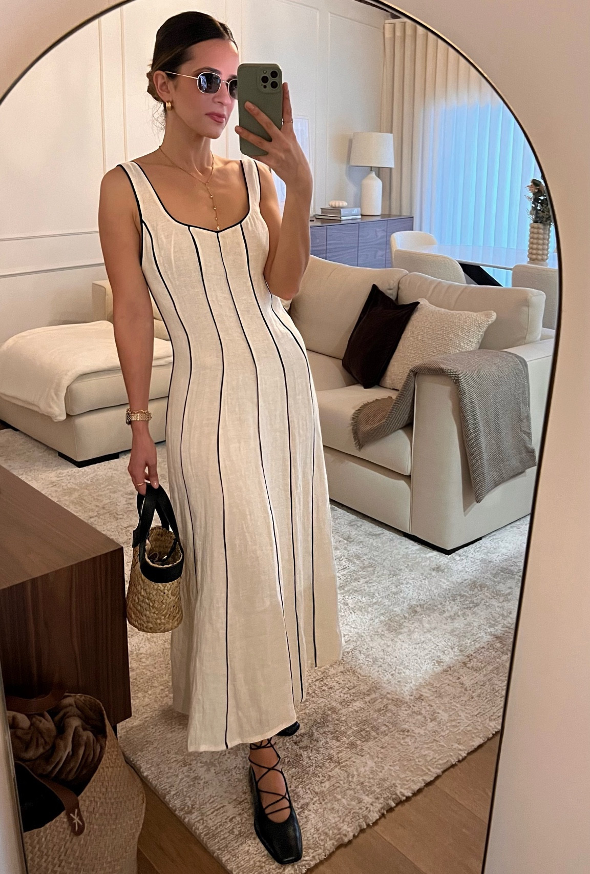 The perfect spring / summer dress 🌷

Wearing XS for reference 

The bag is old from mango 

#LTKSeasonal #LTKstyletip