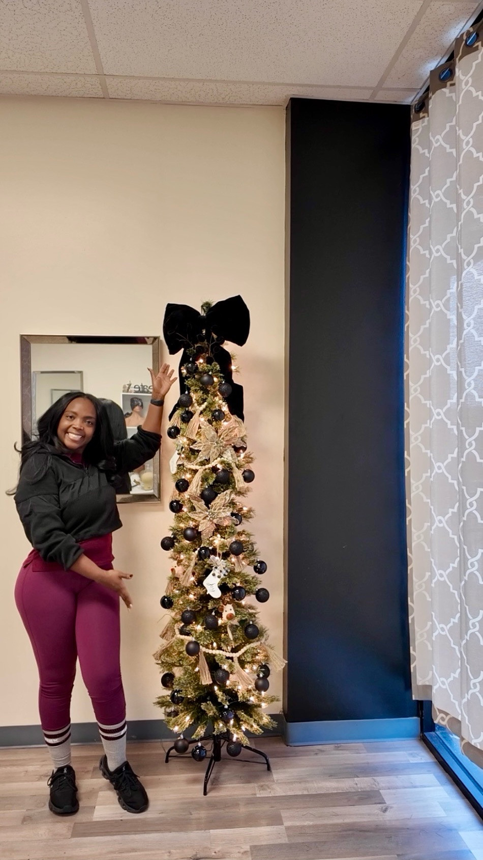 Getting the Christmas decor down before the New Year. Salon 1 - Home 0 🤣 

#LTKSeasonal #LTKHoliday