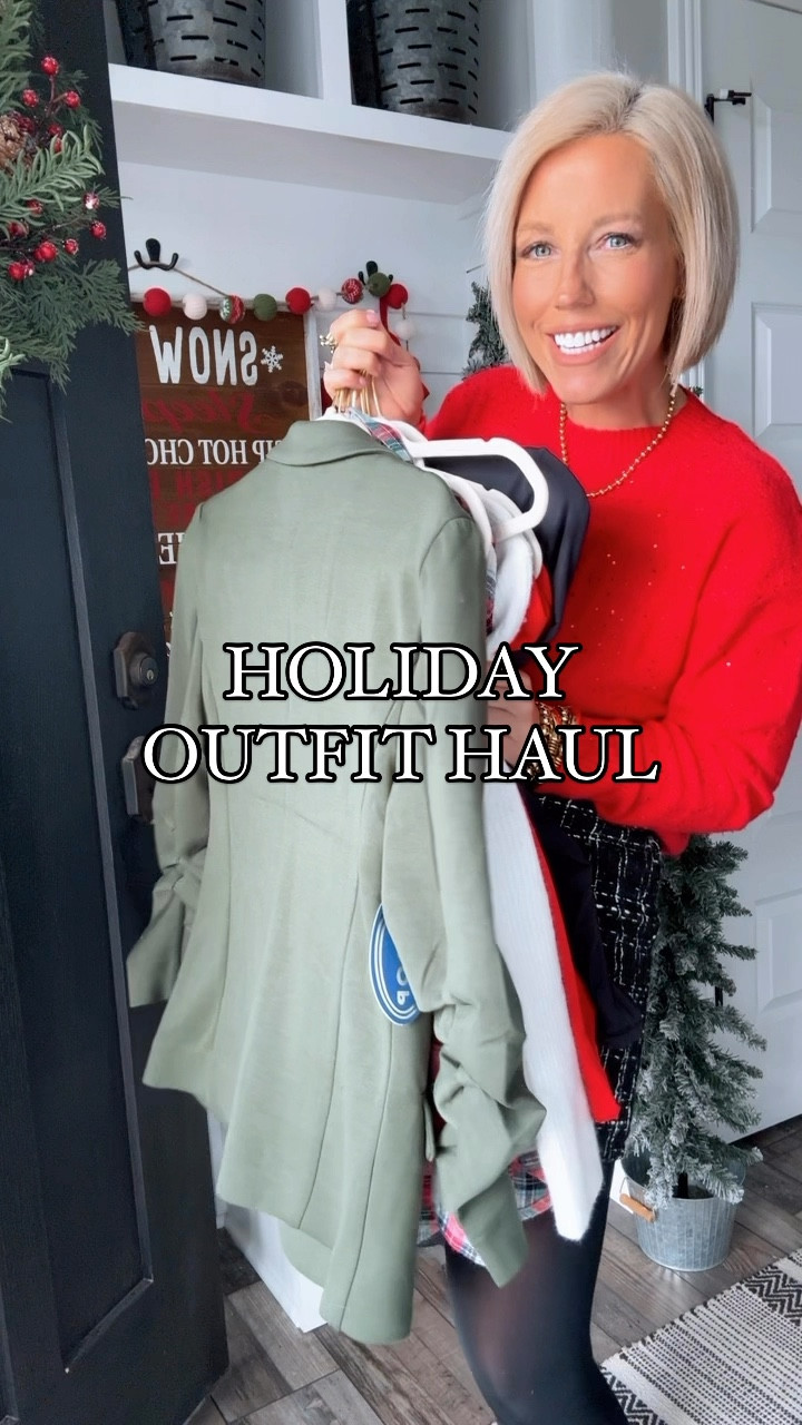 Here’s a holiday outfit haul! Everything is Walmart or Amazon!!!!! Which look is your favorite?!
⬇️⬇️⬇️
Black seamless tee medium - all other tops/sweaters/blazer size small
Tweed skirt small
Sequin skirt XS
Faux leather pants size 4
Red trouser pants and front slit pants size small



#LTKWatchNow #LTKFindsUnder50 #LTKHoliday