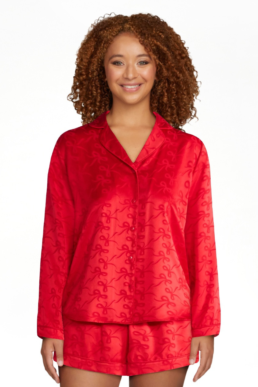 Joyspun Women’s Stretch Satin Notch Long Sleeve Top and Shorts Pajama Set, 2-Piece, Sizes XS-3X | Walmart (US)