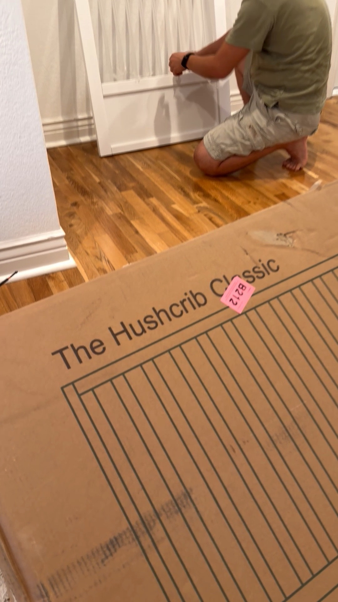 Our builder is here to put together our new @Hushcrib here’s to hopefully getting Ava into a crib! 🧸🌙 💤  #sponsored #HUSHCRIB #LTKbaby #LTKnewborn #LTKmommy #LTKmom #LTKcrib #LTKnursery

#LTKmomlife #LTKHome #LTKBaby