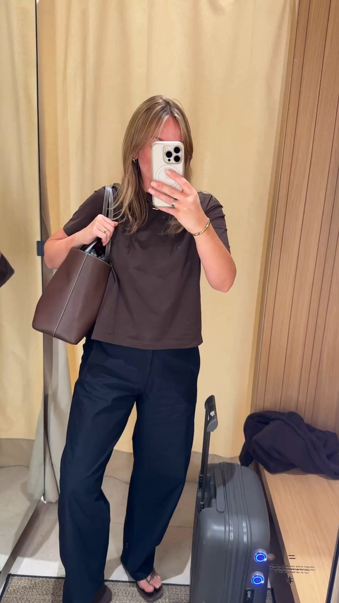 Sharing my travel outfit 
Comfy trousers that don’t crease - large 
Simple T - medium
Cotton sweater ( too chunky to pack in hand luggage) - medium 

Airport outfit 


#LTKtravel #LTKsummer #LTKspring