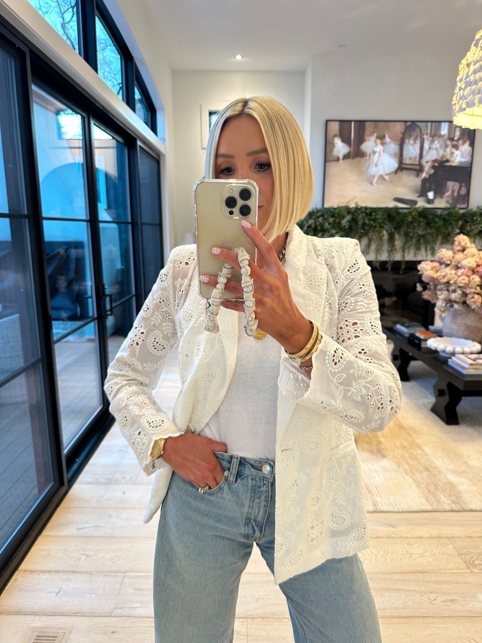 A lace blazer? With matching shorts? From Zara!? My dream! 🤩✨

#LTKgrwm #LTKootd