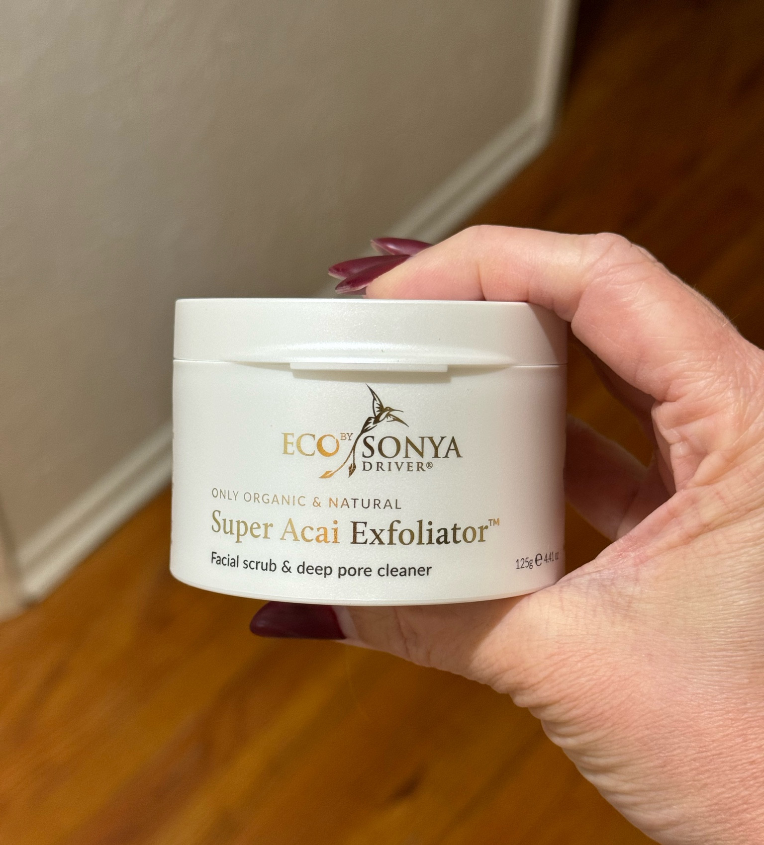 This exfoliator from Australia is truly amazing and it’s like having a facial in a jar! 

#LTKHoliday #LTKGiftGuide #LTKBeauty