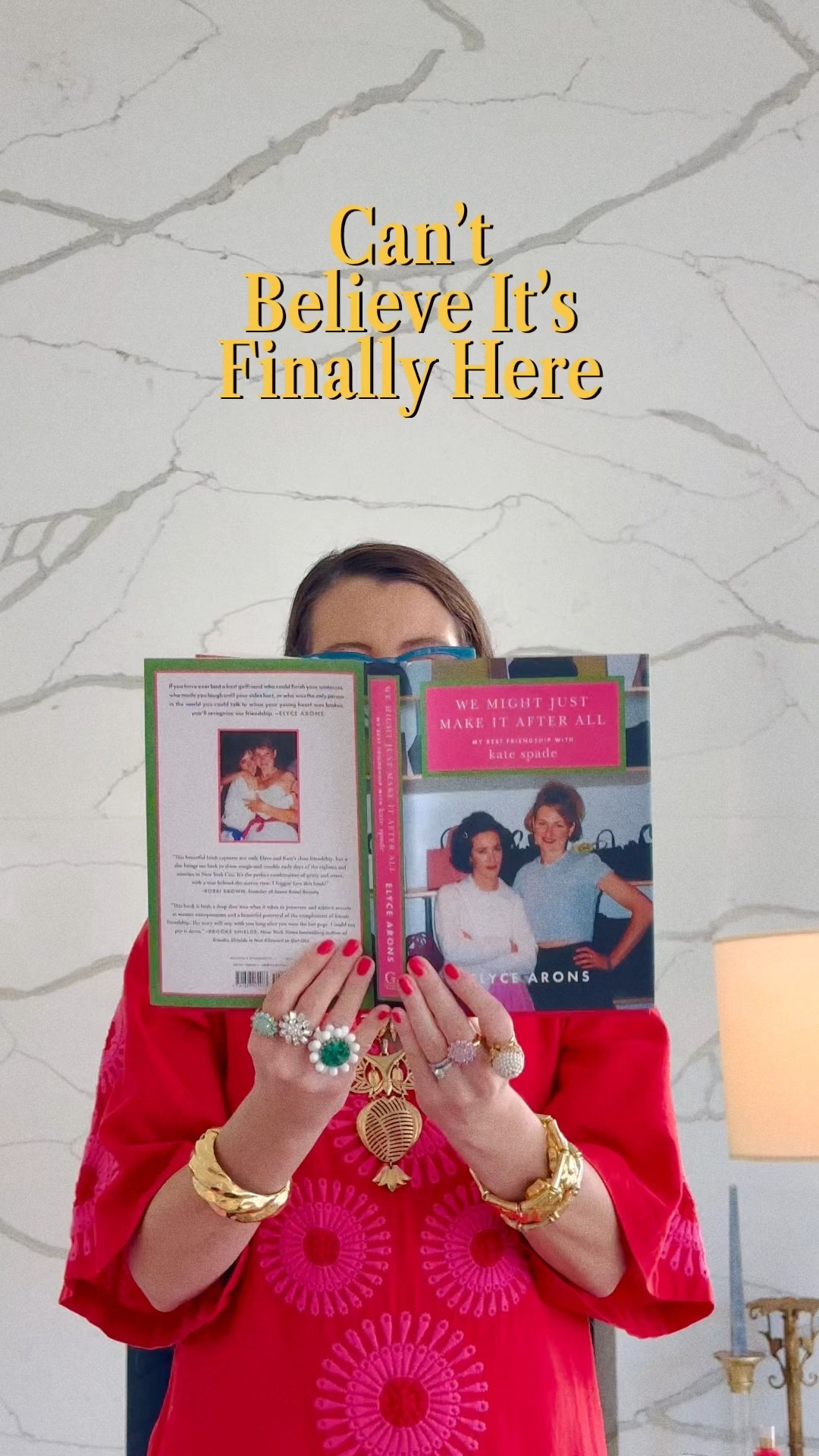 The limited edition Frances Valentine bundle! Two signed copies of founder Elyce Arons’ memoir about her best friendship with Kate Spade ♠️ plus limited edition rattan clutch bag. ❤️❤️

My caftan sold out so I linked similar styles, plus the glasses & jewelry I’m wearing.

Hope you love!


#LTKOver40 #LTKItBag #LTKSeasonal