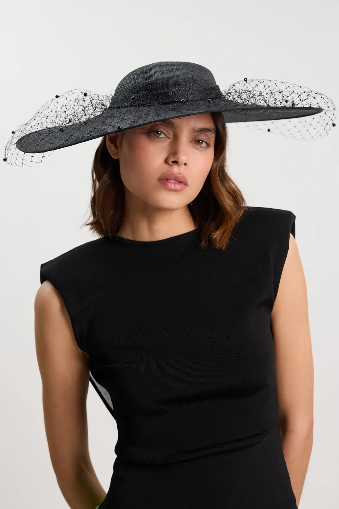 Mesh Detail Disk Fascinator | Karen Millen