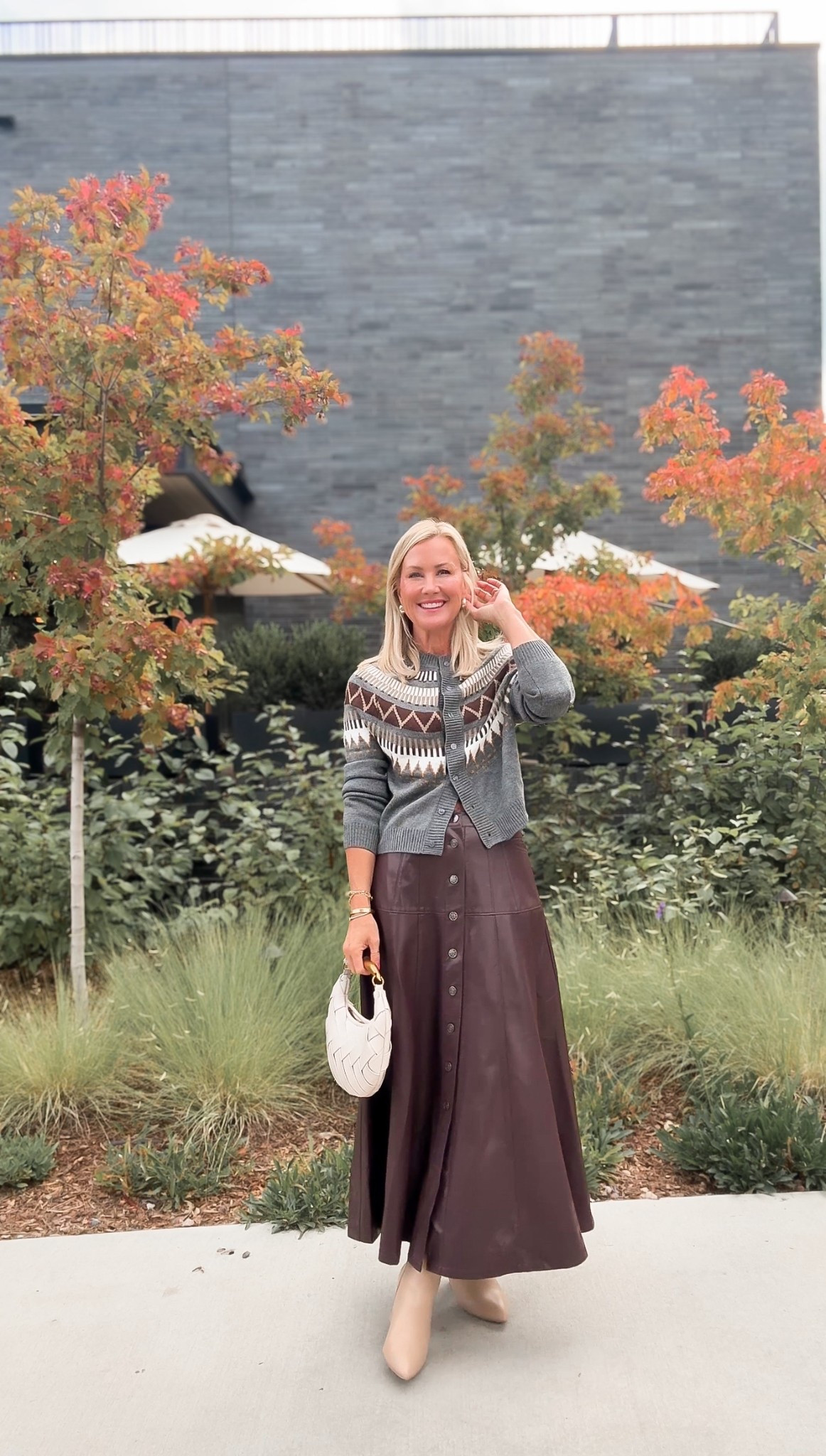 Avara’s new fall collection is here! Incredible classic fall styles

Sweater: xs
Skirt: xs

#LTKStyleTip #LTKOver40