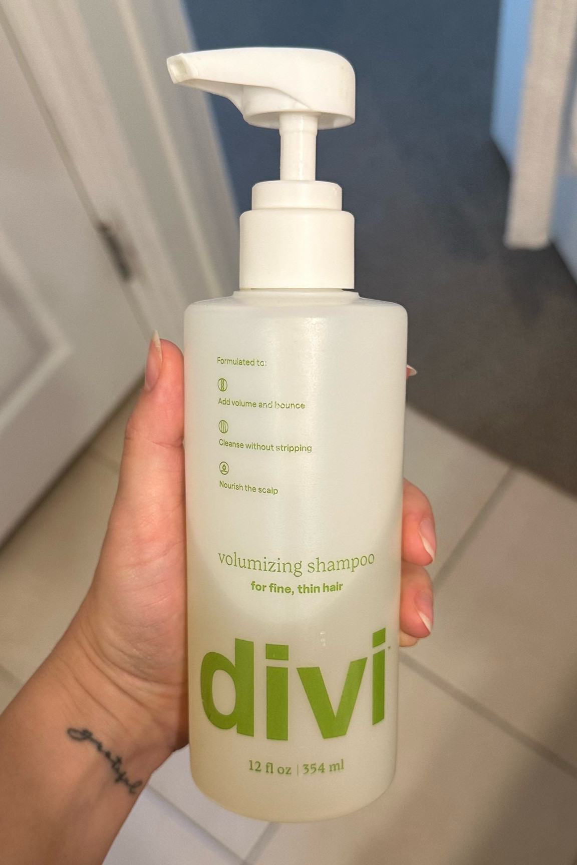 My current FAVORITE for flat/fine hair!! As you can see I’ve been going hard using this one lately. I’m OBSESSED. 10/10. 

#LTKStyleTip #LTKFindsUnder100 #LTKBeauty