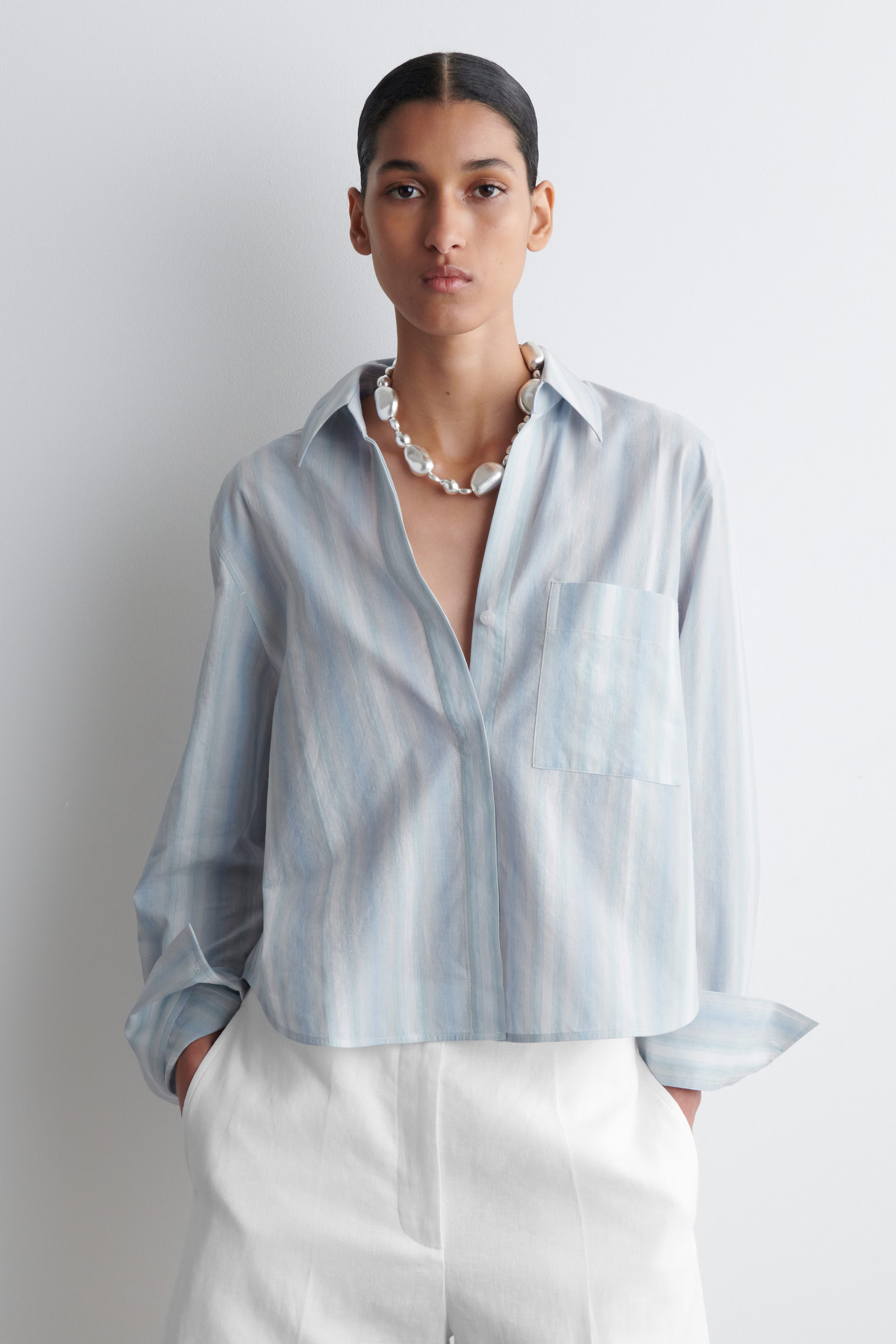 CROPPED STRIPED COTTON SHIRT - BLUE / STRIPED | COS | COS (EU)
