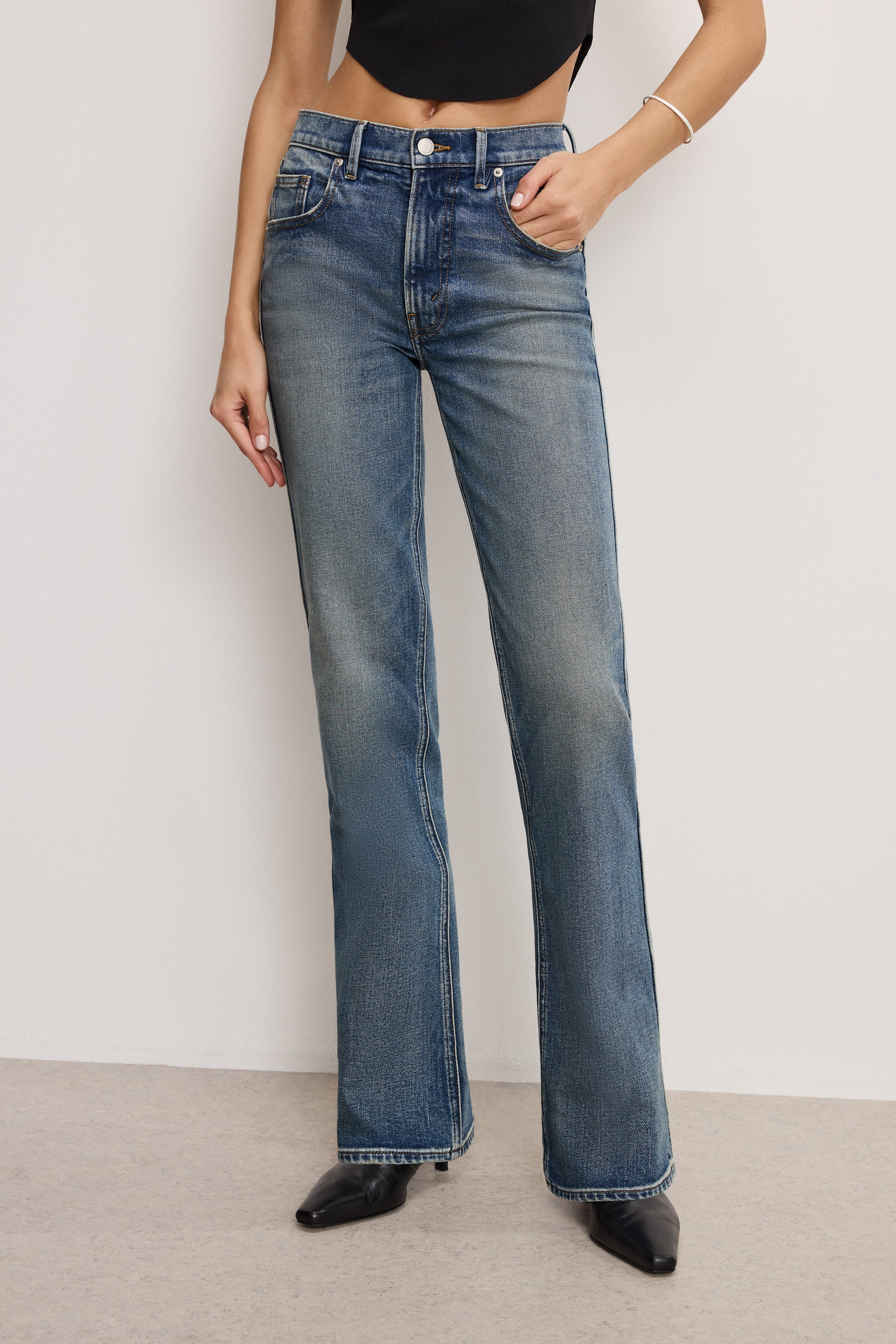 GOOD COWBOY BOOTCUT JEANS | INDIGO783 - GOOD AMERICAN | Good American