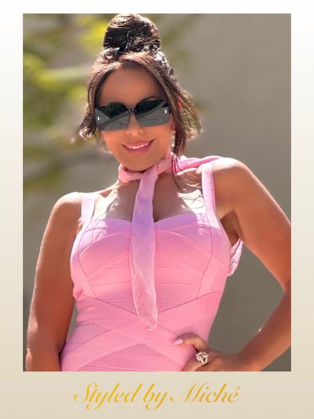 Let’s get ‘Bandaged up’ 

#bandage #dress #pink #fitted #shaping #fitted #elegant #classy 
#model #over30fashion #over40fashion #bodycon 


#LTKSeasonal #LTKwedding #LTKunder50