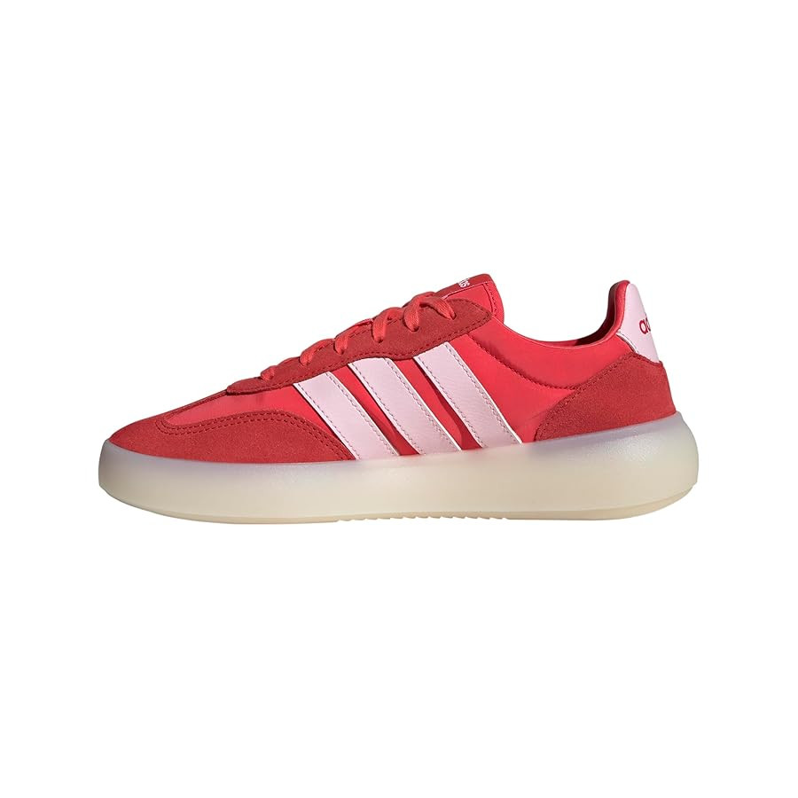 adidas Women's Barreda Decode Sneaker | Amazon (US)