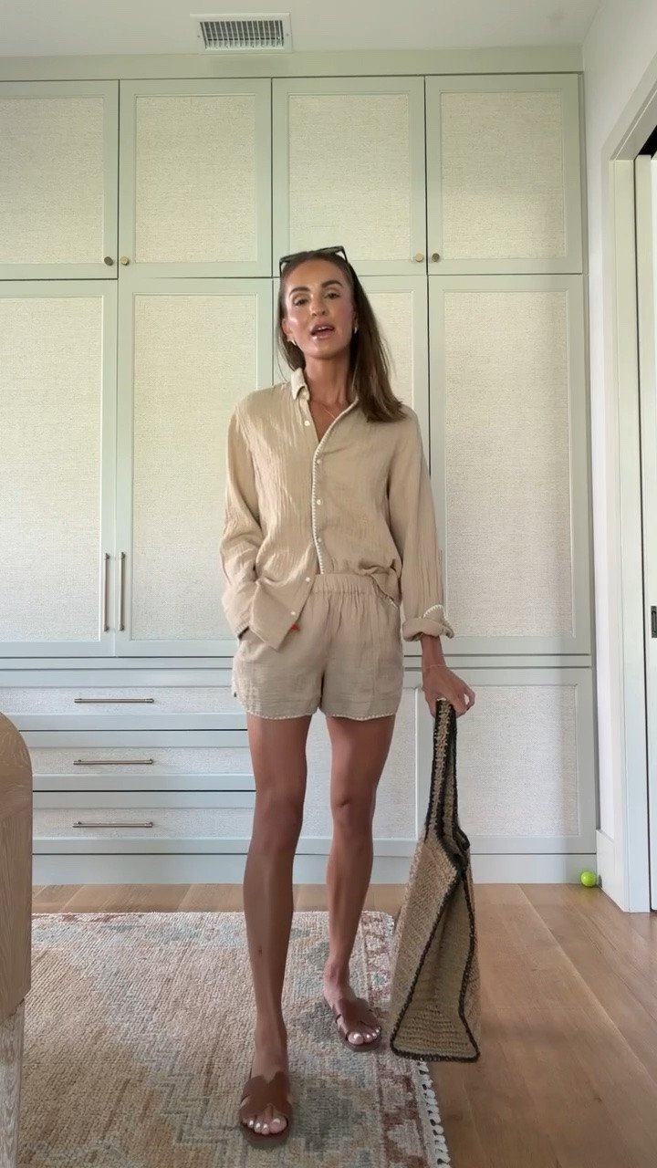 Such a chic, lightweight matching set but it’s SO budget friendly! 💯 love a good target find! This neutral set will transition so well to fall too 🤎 runs tts