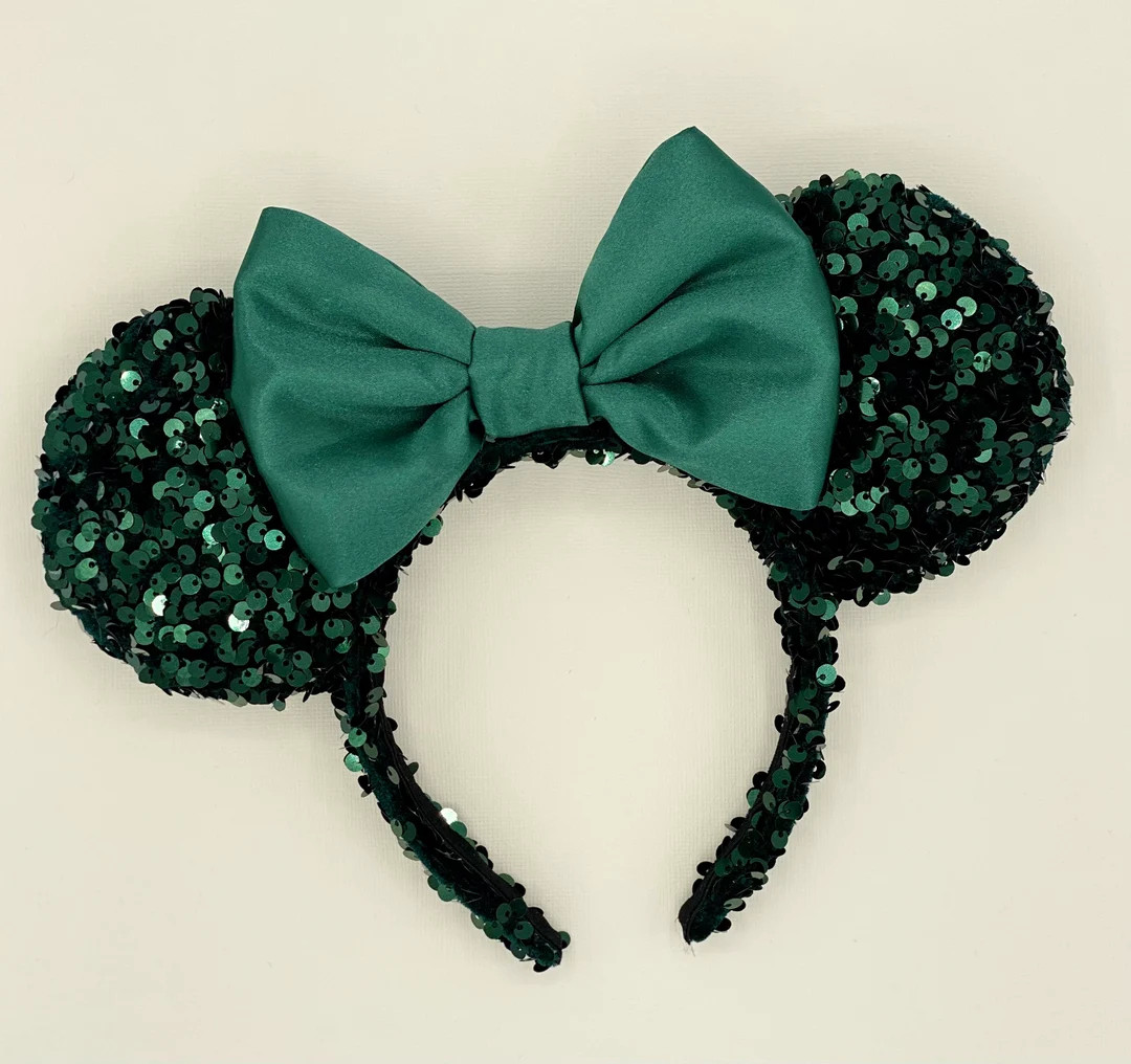 MADE TO ORDER Hunter Green Velvet Sequin Mouse Ears | Headband Mouse Ears | Minnie Ears | Christm... | Etsy (US)