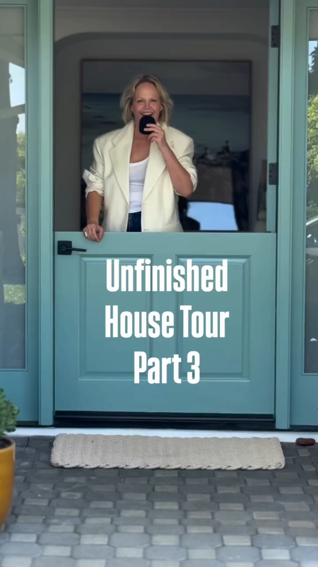 Go to @tiffanywendelstylist on Instagram to watch the full video and more rooms coming in pt 2 xoxo 🩷

#stylist #housetour #midcenturymodern #midcentury #californiahome