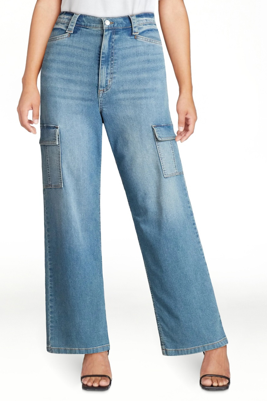 Sofia by Sofia Vergara Women's and Women's Plus Relaxed Straight Super High-Rise Cargo Jeans, 30.... | Walmart (US)