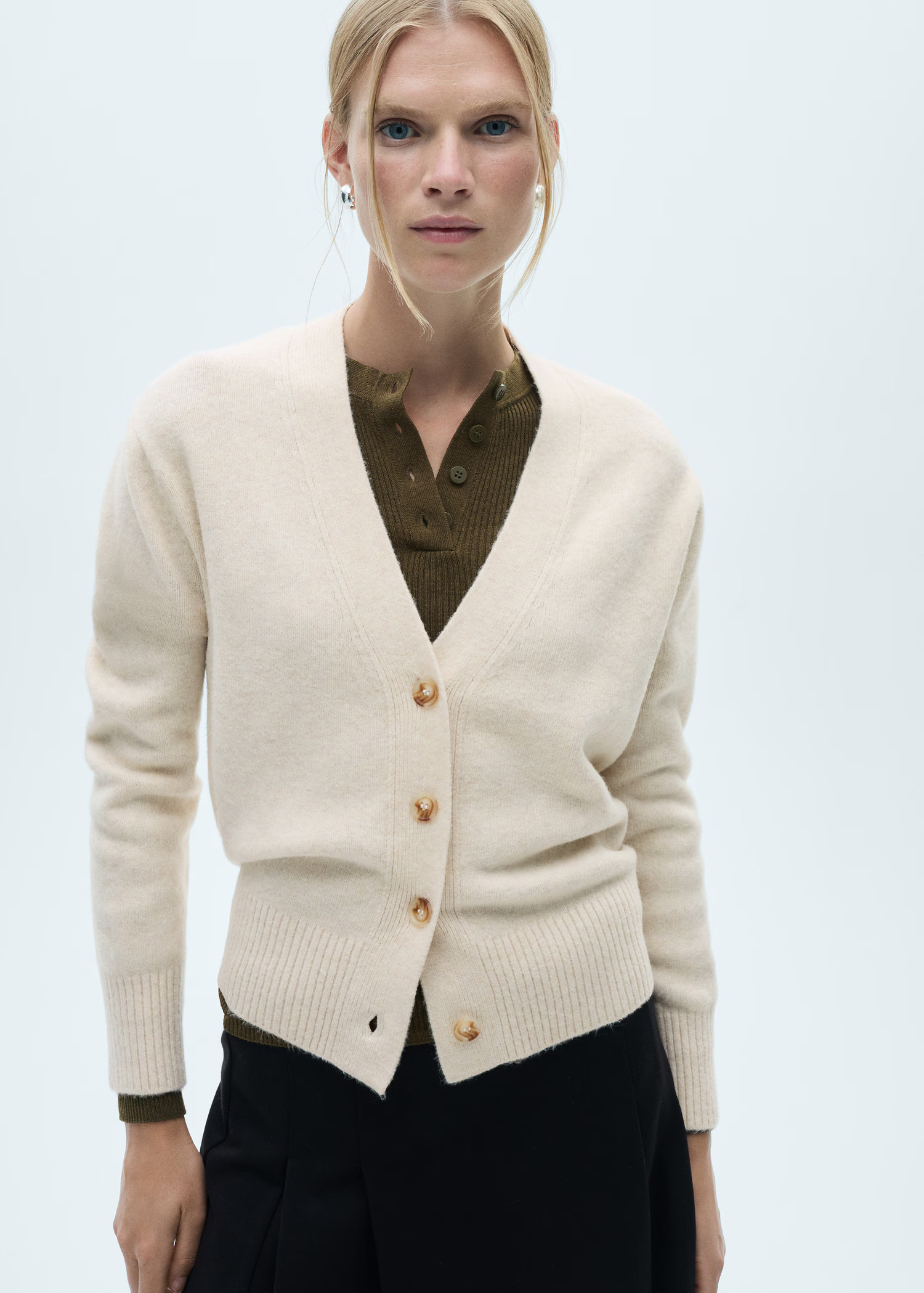 Button knit cardigan - Women | MANGO USA | Mango (US/MX/AU)