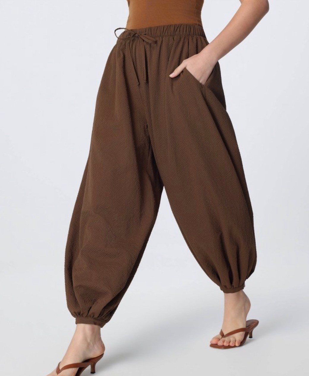 Balloon pants anyone? I say YES!! 