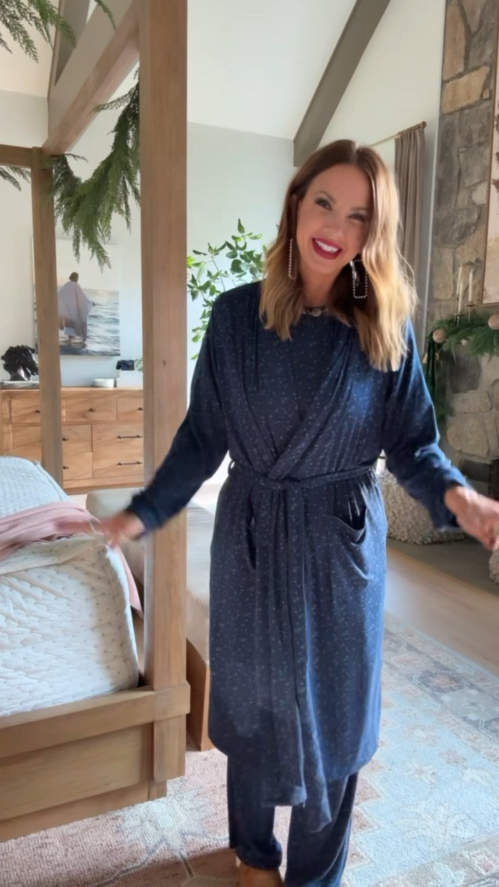my tommy john partner code BETSY40 will give you 40% off for 48 hours! 
tommy john women’s cozy tee, pant & robe set linked! 

#LTKSeasonal #LTKSaleAlert #LTKHoliday