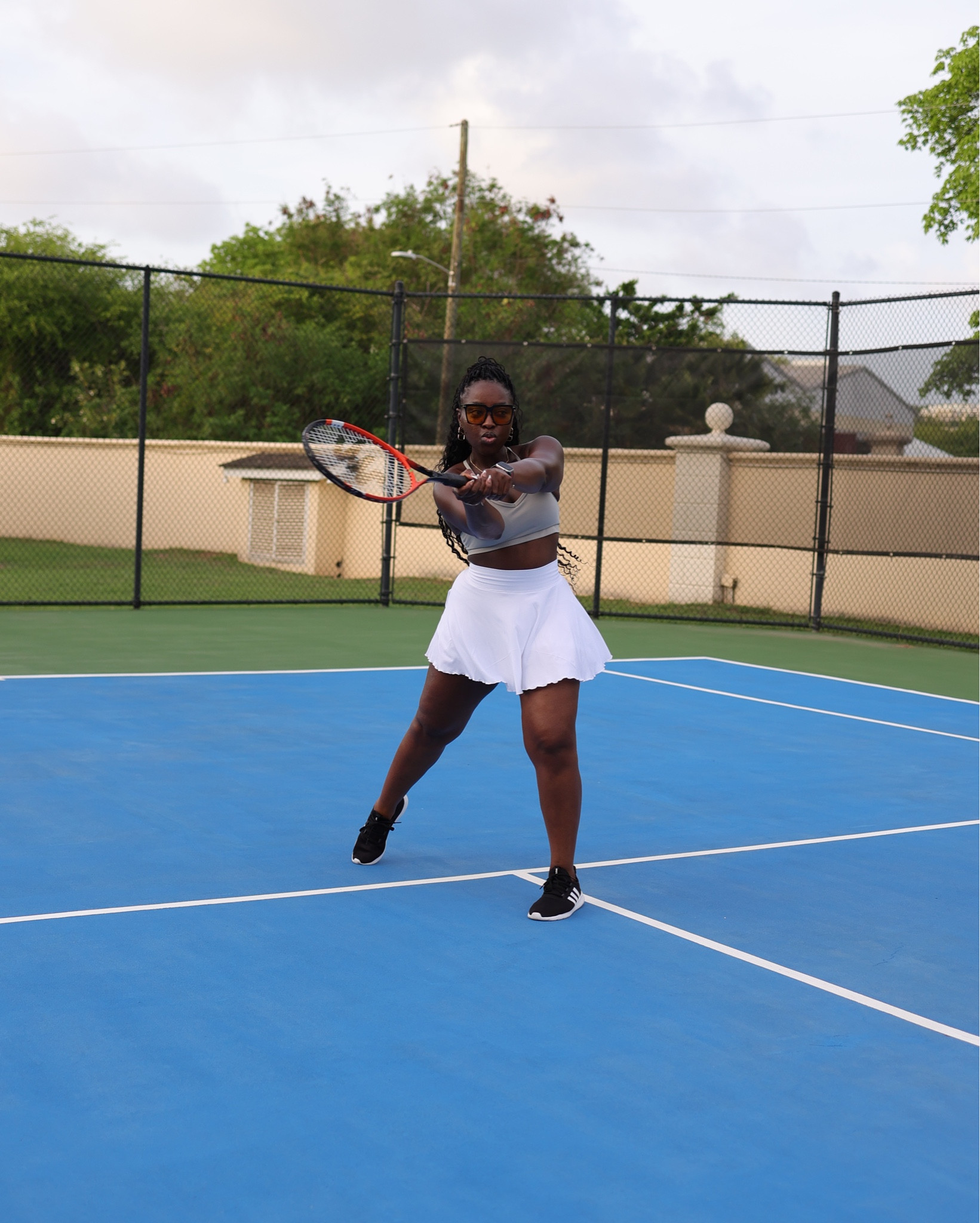 Come on TENNIS FIT! You see the skirt in action? The Large Skort is flexible and the sports bra is a Medium. Skort comes in a pack of 2.

#LTKSummerSales #LTKFitness #LTKActive