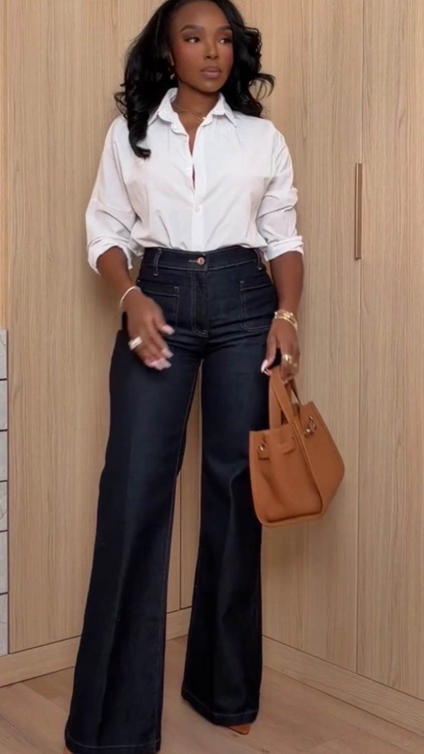 Scroll to shop! ✨ Everything from this look is linked below. 👇🏽    

Wearing: Size Small | 5’4” | 140 lbs  

📲   Download the FREE LTK app & follow me (@kirasfashionfinds) to shop all my daily finds.  #LTKootd #LTKPetite #LTKU