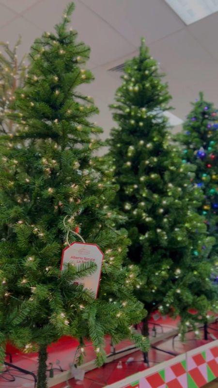 $5 Christmas ornaments at Target

#LTKHoliday #LTKfindsunder50 #LTKhome