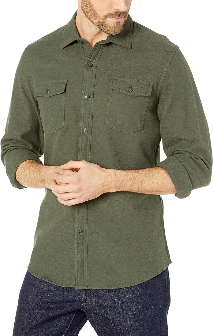 Amazon Essentials Men's Slim-Fit Long-Sleeve Two-Pocket Flannel Shirt | Amazon (US)