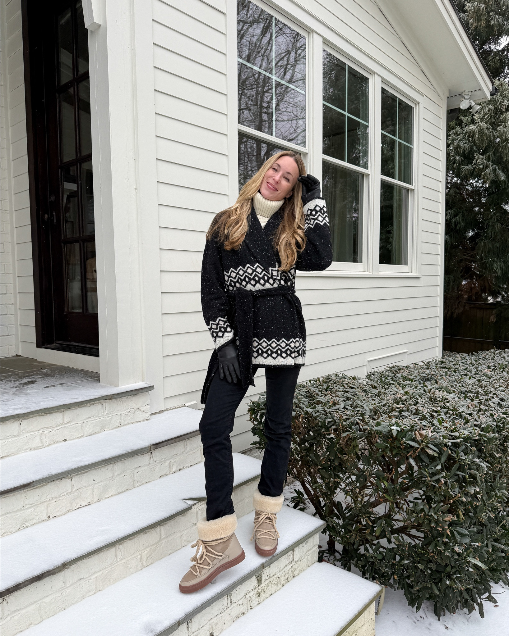 S turtleneck, S fair isle, 25 jeans, boots run 1/2 size small, socks and gloves TTS! 

#LTKTall #LTKSeasonal #LTKootd