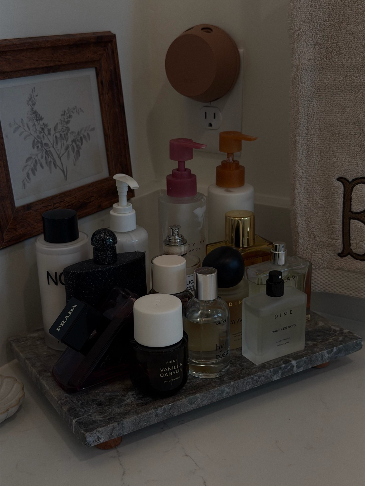 swapping out my sweet fruity scents for my sexy warm cozy fall scents ☕️🍁🧸🧺

#LTKgrwm #LTKselfcare #LTKmorningroutine