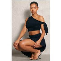 Black Slinky Sleeveless Knotted Crop Top | PrettyLittleThing US