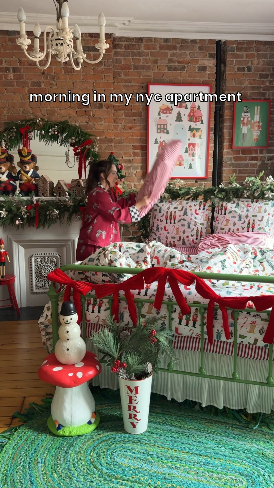 christmas overload in my nyc apartment 

#LTKHoliday