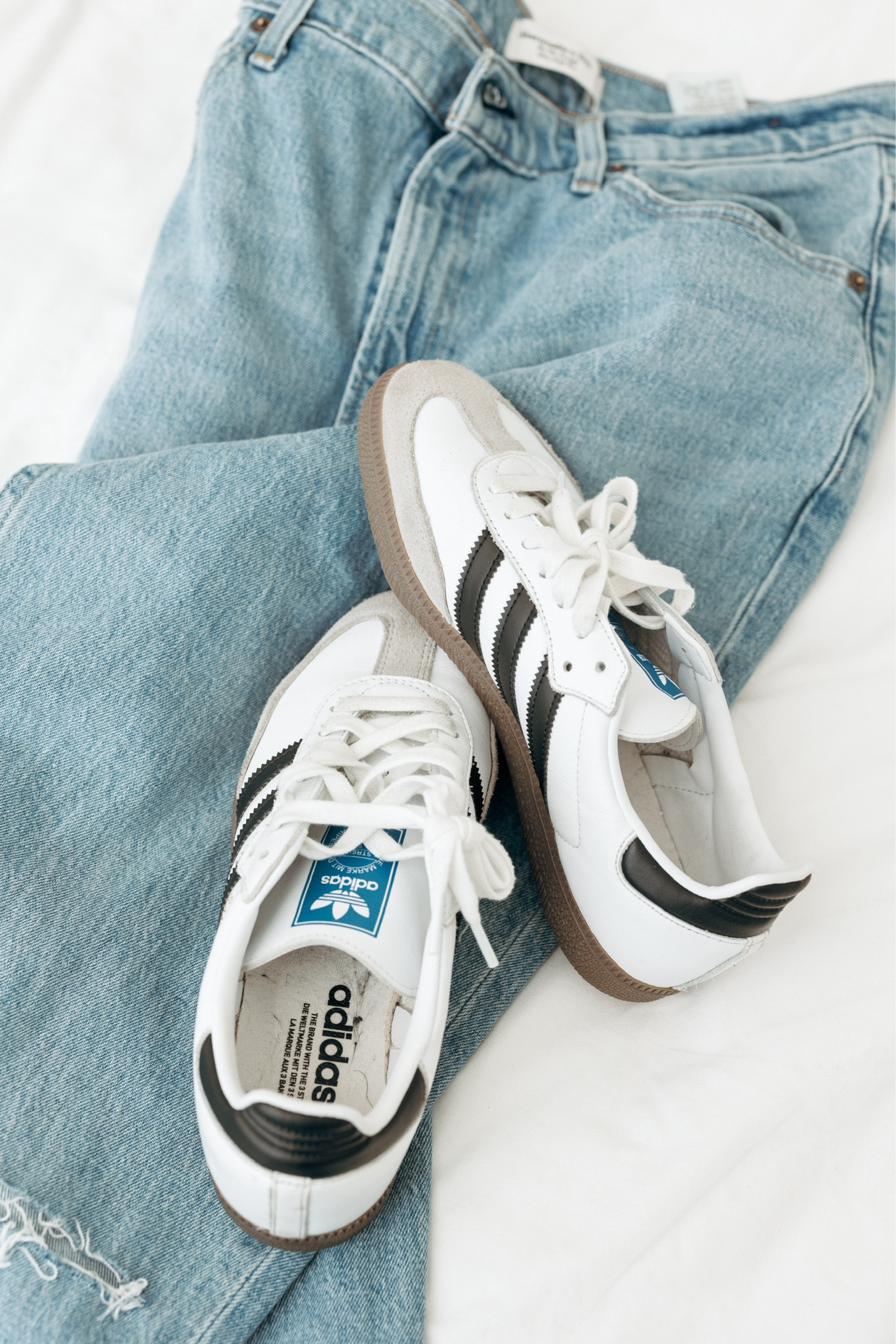 Sambas are a classic and super comfy! 

Sneakers - Adidas - sneaker must haves - tennis shoes - shoe must haves 

#LTKActive #LTKshoecrush #LTKtravel