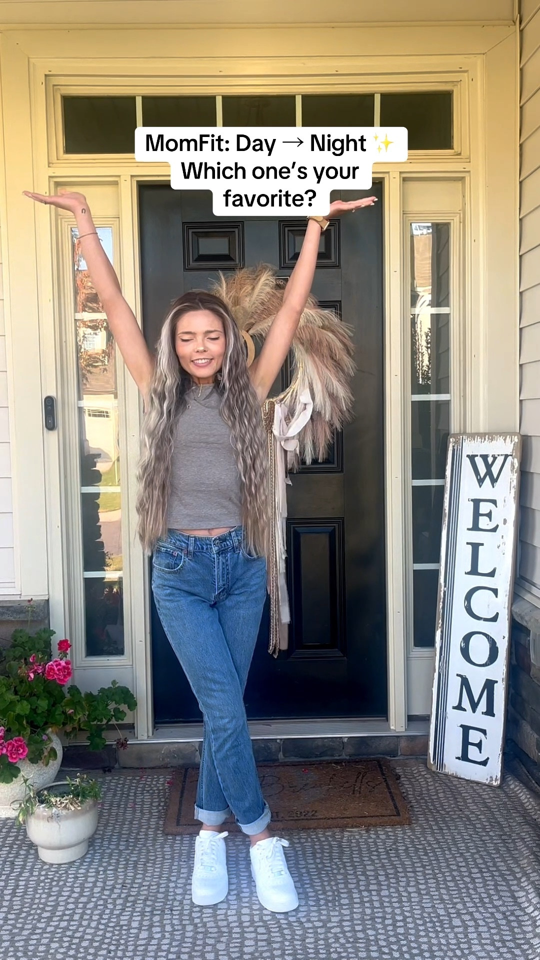 From chasing toddlers in this cute new Alo crop + On Clouds to night-out-ready in a Lululemon fitted tee + Abercrombie jeans + Air Force 1s 🌙 Day-to-night MomFit made easy! 

Top: XS
Jeans: Size 24

#LTKStyleTip #LTKActive #LTKSeasonal