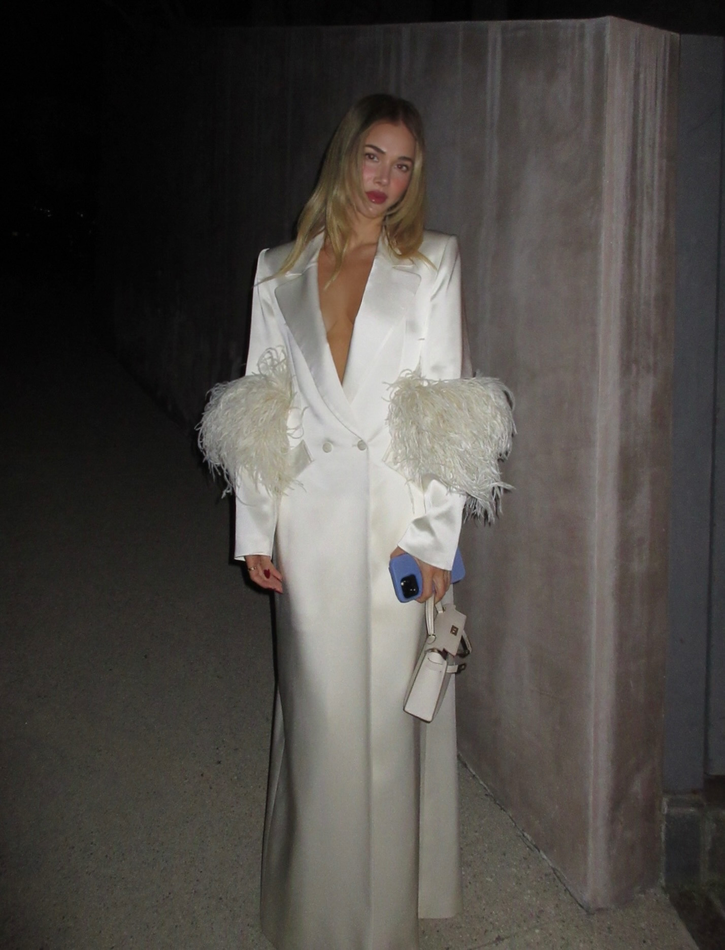 white party + the best lip combo that lasts!! 

Lip stain: charming 
Lip liner: je reve 
Lipstick: fu$$y