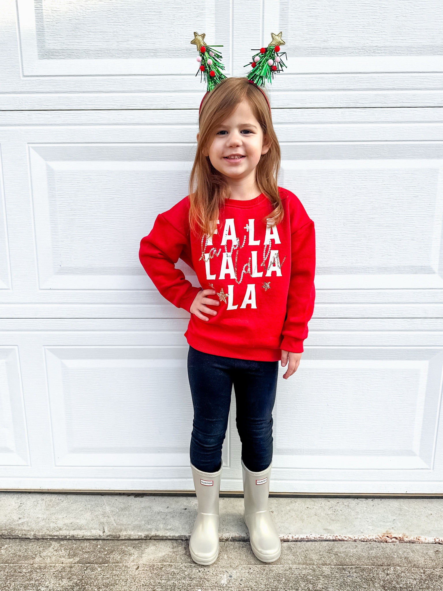 Girls Christmas Outfit

Christmas fleece sweatshirt / cotton on kids / Christmas headband / girls hunter boots 

#LTKSeasonal #LTKKids #LTKHoliday