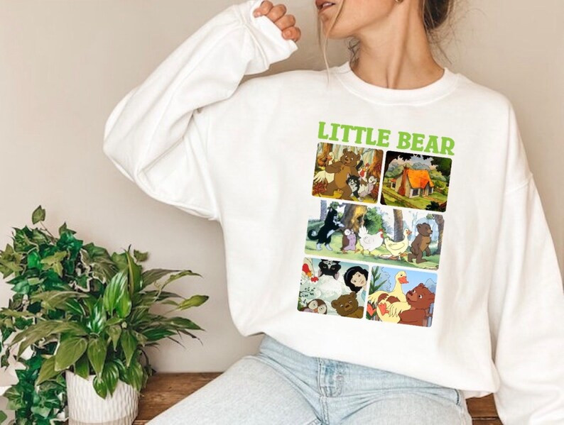 Little Bear Nostalgic Cartoon Crewneck Sweatshirt T - Etsy | Etsy (US)