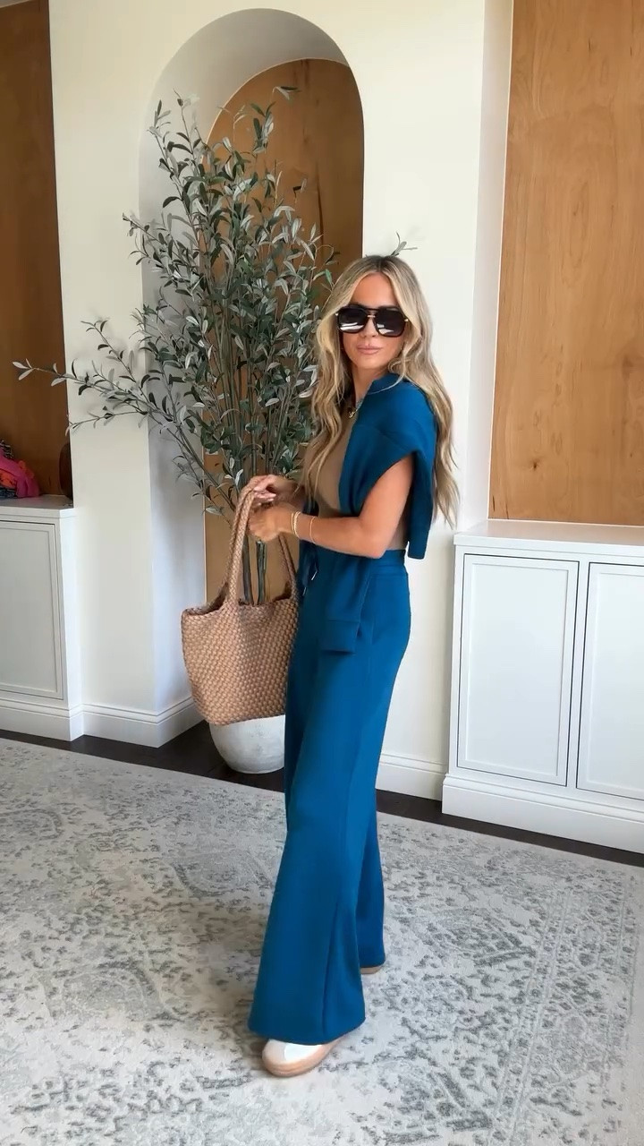 Elevated travel outfit - this loungewear set is so luxe and the wide leg pants come in length options! Perfect airport outfit or just a comfortable everyday outfit for mom life that is so elevated ✨

#traveloutfit #airportoutfit

#LTKgrwm #LTKootd #LTKTravel