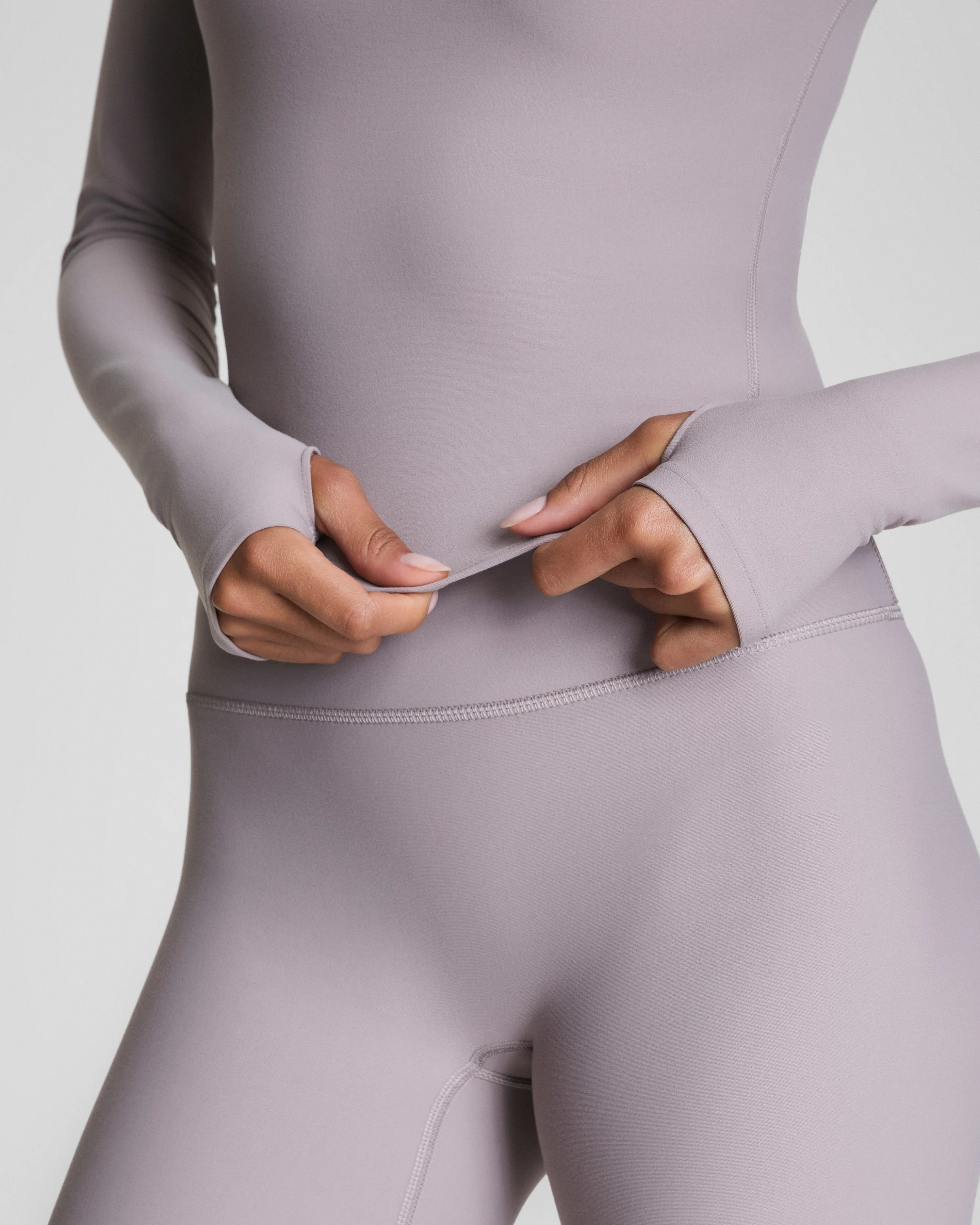 OnForm Long Sleeve Top – Sculpting, Soft Fit | SPANX | Spanx Canada