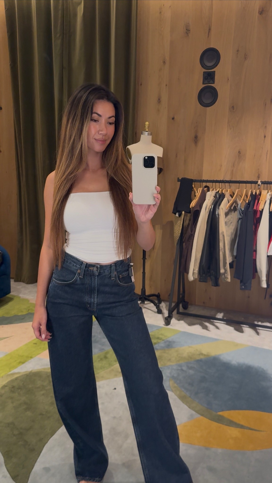 Aritzia, Babaton contour tube top, Agolde, Agolde jeans, baggy jeans, low rise jeans 

#LTKFindsUnder100 #LTKWorkwear #LTKFindsUnder50