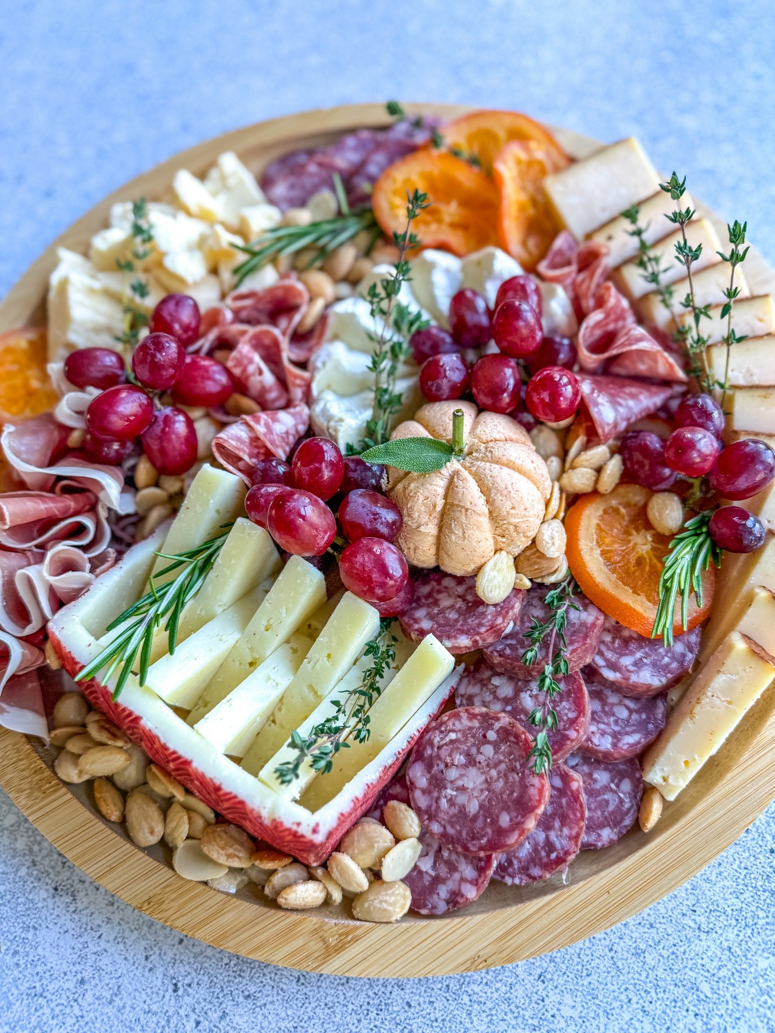 the perfect gift to give this holiday season to your hostesses with the mostesses 

#LTKfoodie #LTKHoliday #LTKGiftGuide