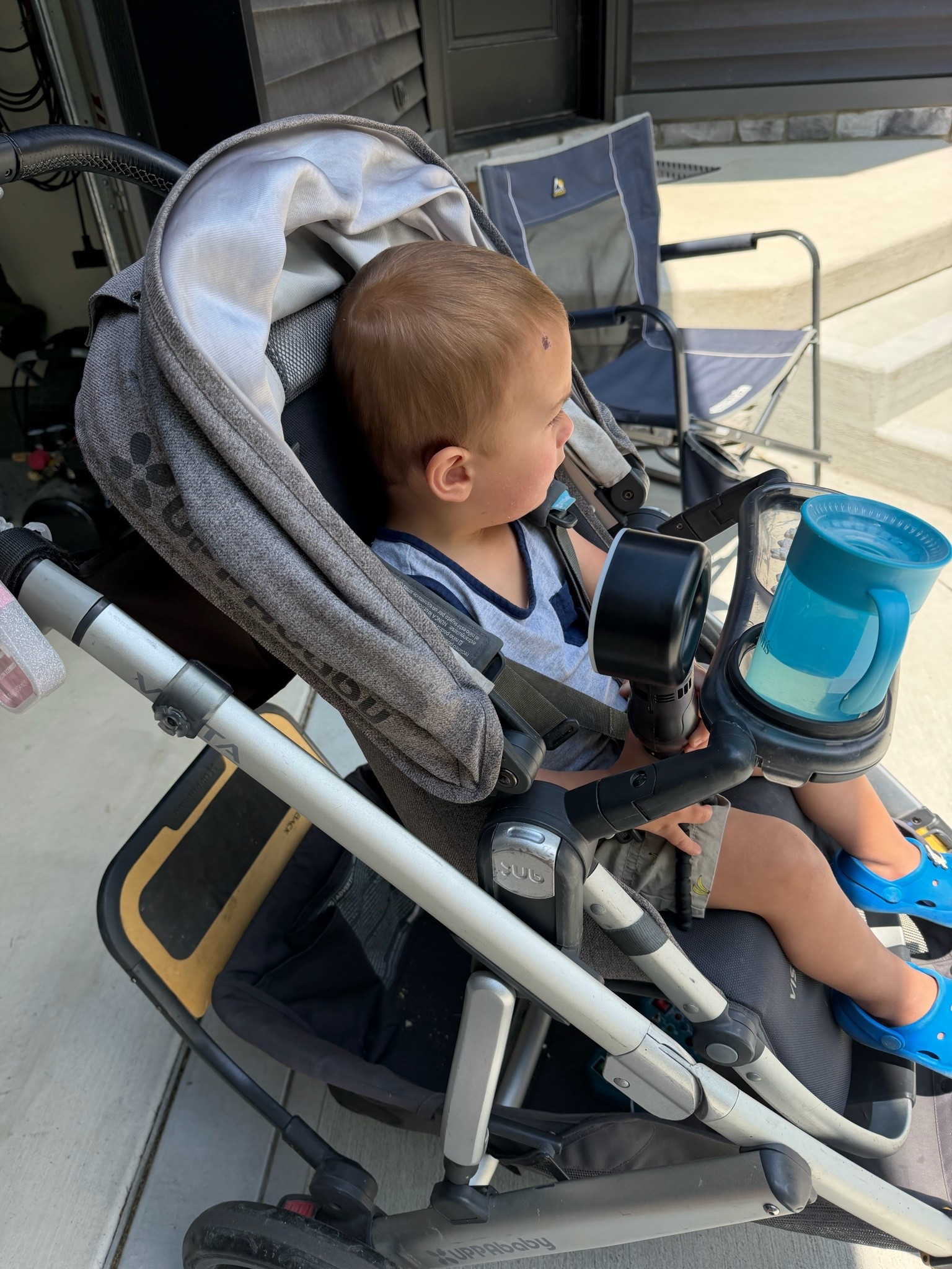 Bladeless fan is perfect for little hands // summer baby must have
