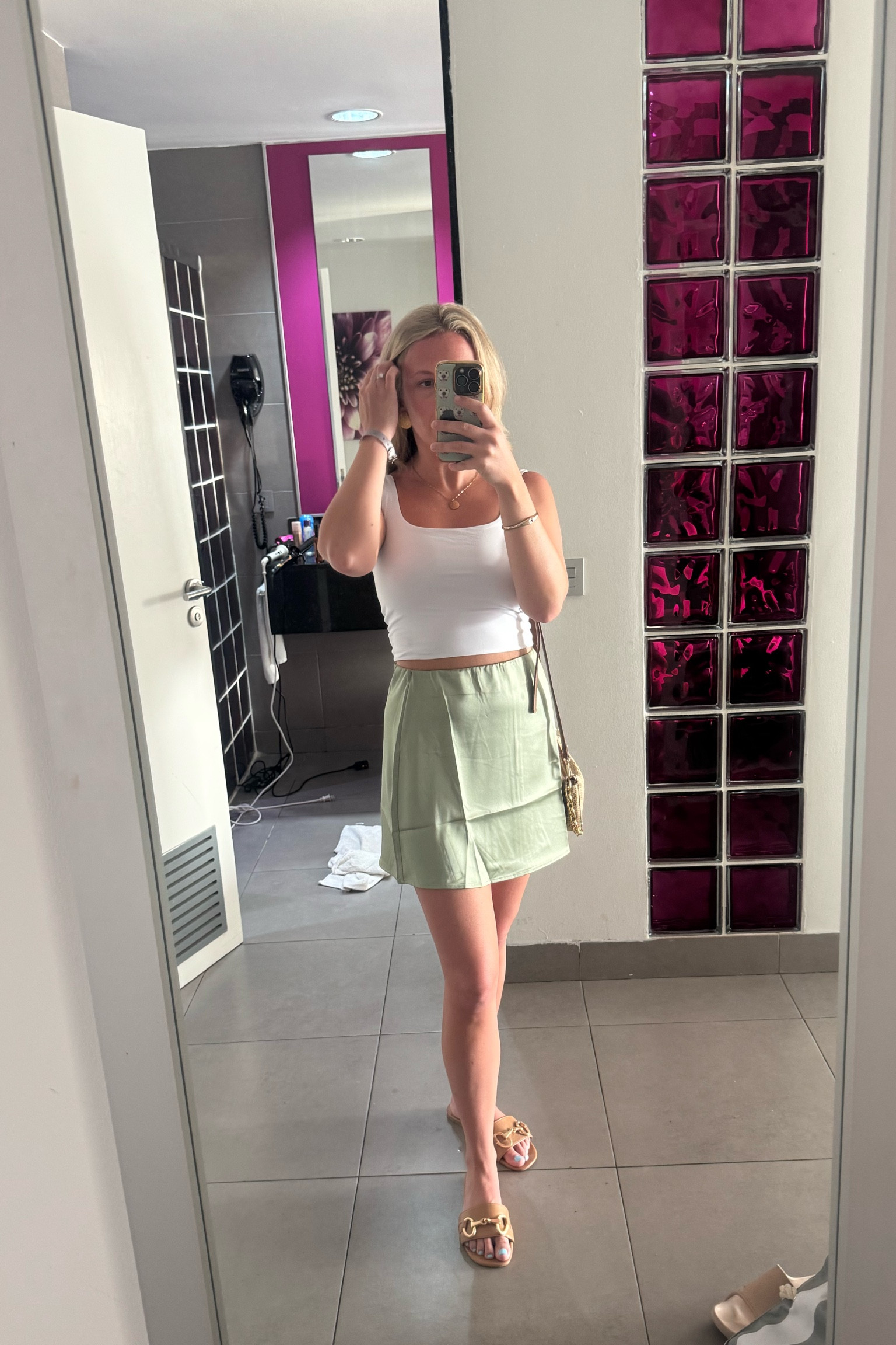 Amazon everything 💚🤍

#LTKTravel #LTKPetite #LTKSeasonal