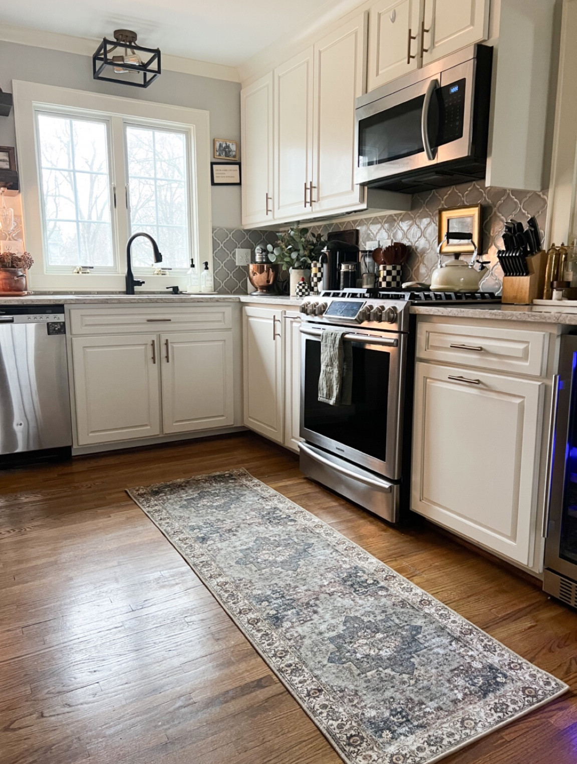 Washable Gelpro mat 



#LTKsalealert #LTKfindsunder100 #LTKstyletip