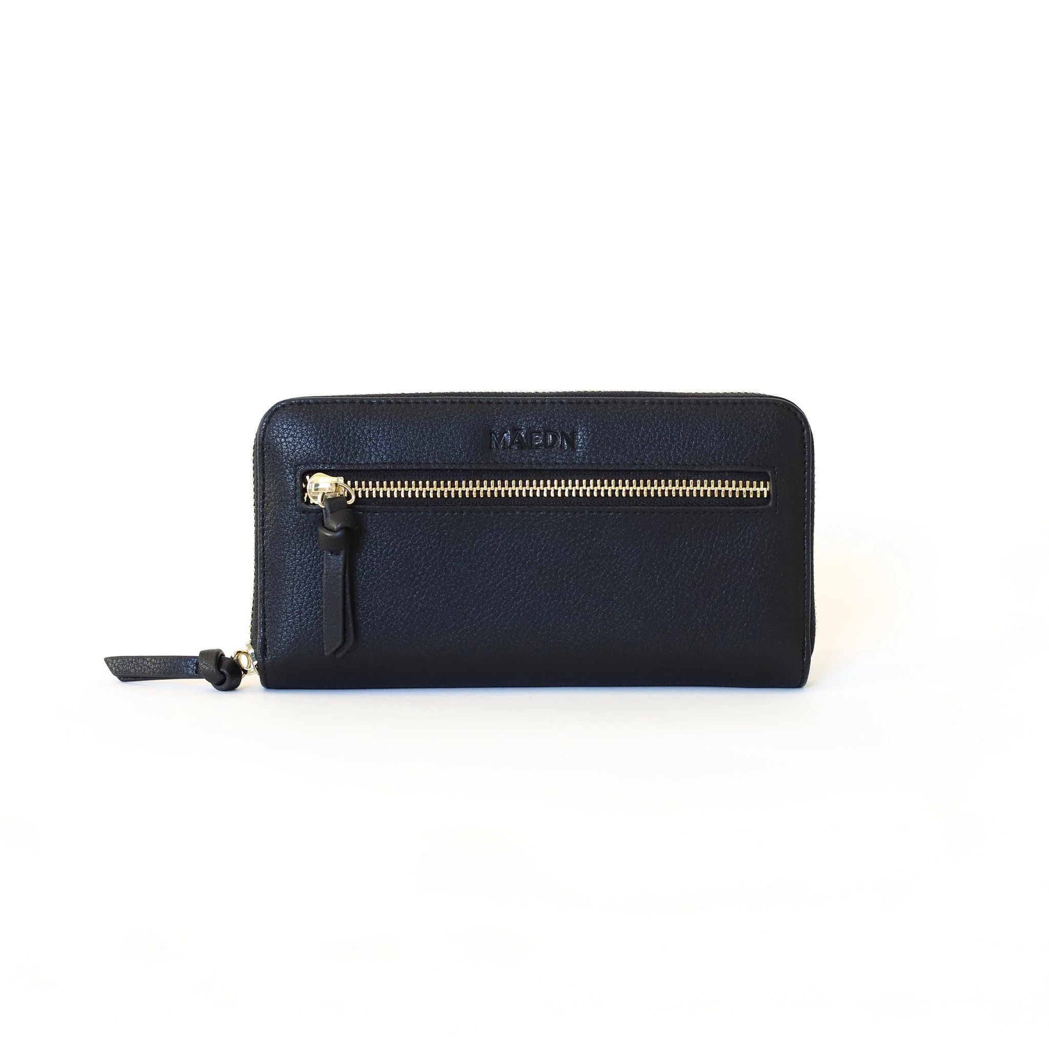 Black Essential Zip Wallet | Maedn