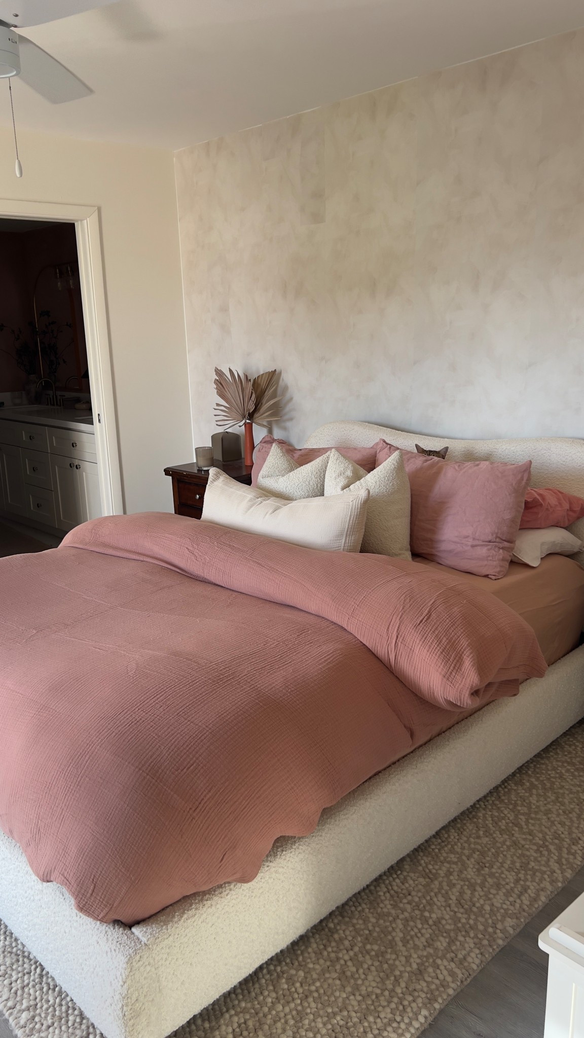 Can’t get enough of this cozy fluffy pink bedding 💓 

This is the airy gauze duvet from quince with my fluffy duvet hack

Use a duvet insert one size bigger than the cover for the plush over stuffed look 

My bed feels like a cloud with this fluffy duvet from Amazon. Linen bedsheets are the best cooling sheets for hot sleepers

Organic modern home, organic modern decor, pink bedroom, fluffy bedding by tutorial, quince bedding 

#LTKSeasonal #LTKStyleTip #LTKHome